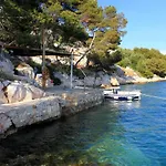 Secluded Fisherman's Lavdara, Dugi Otok - 8175 Vikendica Sali