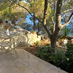 Vikendica Secluded Fisherman's Lavdara, Dugi Otok - 8175 Sali