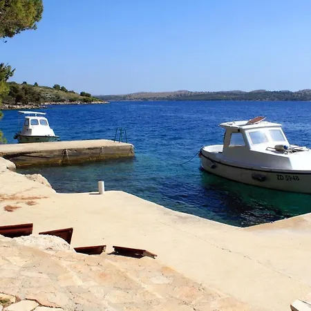 Secluded Fisherman's Lavdara, Dugi Otok - 21569 Sali