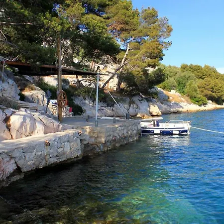 Secluded Fisherman's Lavdara, Dugi Otok - 8175 Vakantiehuis Sali